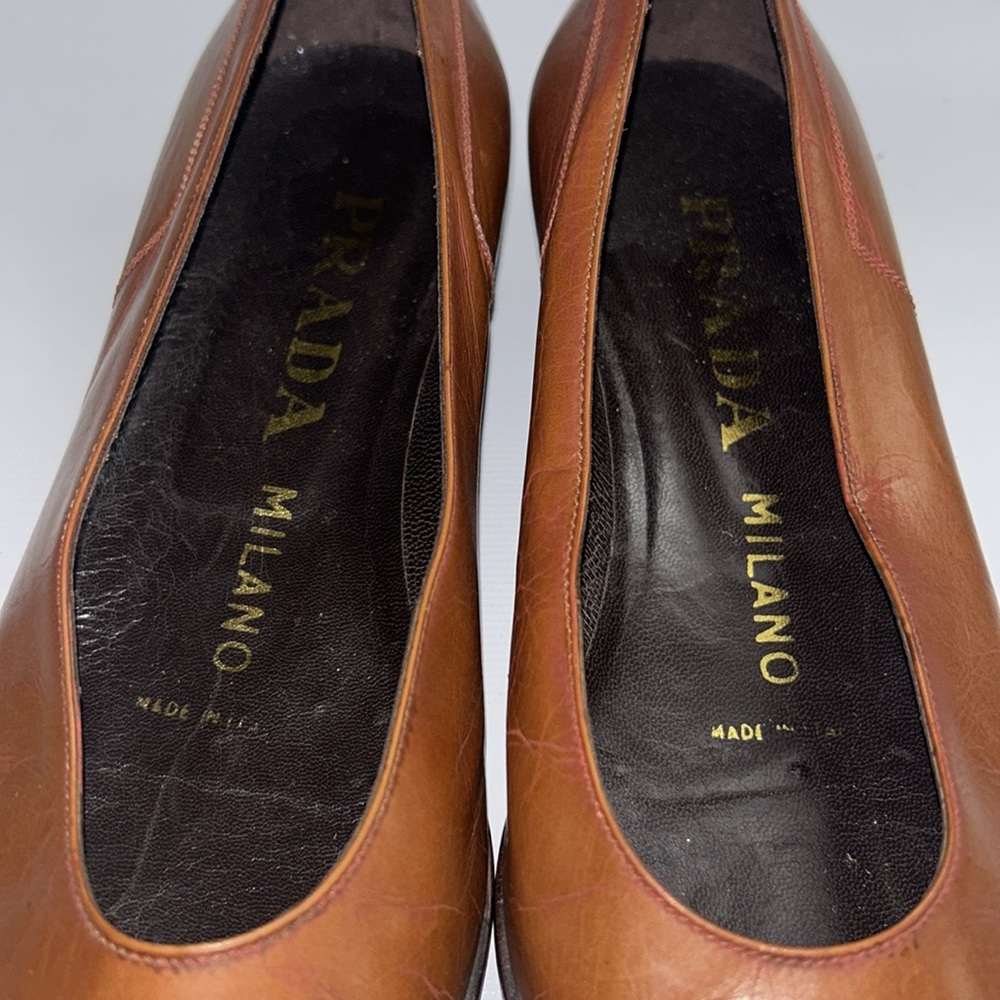 Vintage Prada Authentic - Picture 3 of 12